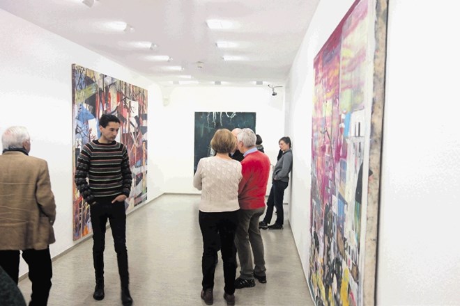 Skoraj polovico razstav Mitja Ficko pripravi v Nemčiji, kjer prav zdaj razstavlja skupaj  z leipziško slikarko Mandy Kunze v...