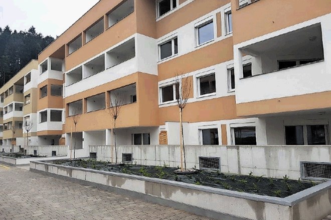 V tej stavbi v Kosovelovi ulici bo kmalu na voljo 35 novih najemnih stanovanj.