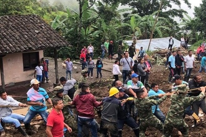 Zemeljski plaz v Kolumbiji odnesel 33 življenj