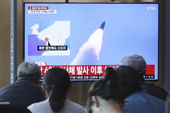 Severna Koreja je izstrelila nove rakete.