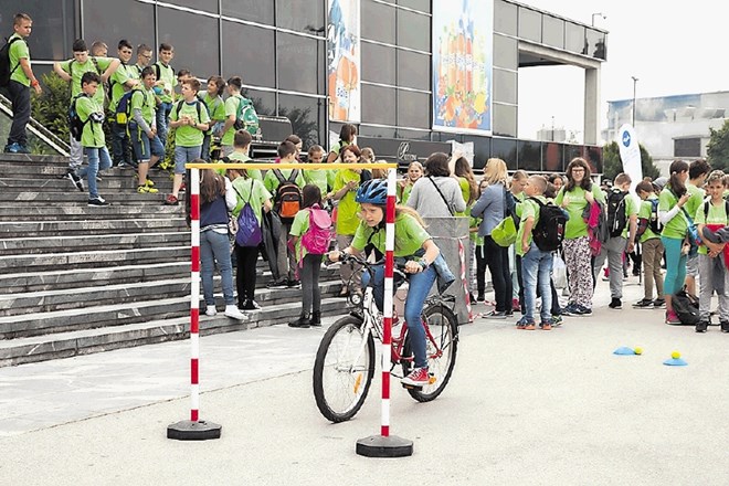 Zmagovalca projekta Varno na kolesu bodo razglasili na veliki zaključni prireditvi, ki bo 23. maja v Ljubljani.