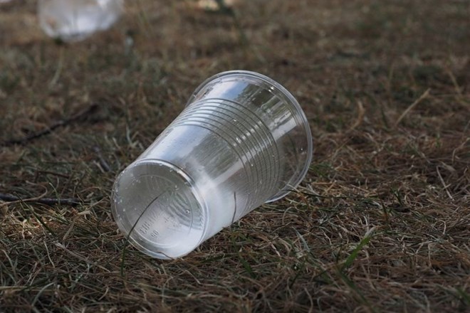 Sprejeta prepoved plastike za enkratno uporabo v EU