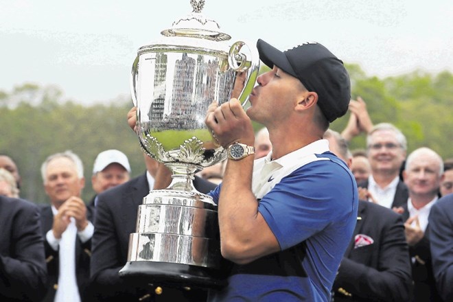 Brooks Koepka je za zmago na PGA Championshipu zaslužil dva milijona dolarjev.