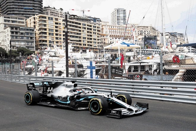 V Monaku ima najboljše karte v rokah Mercedes.