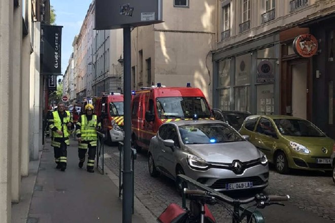 V eksploziji v Lyonu več ranjenih