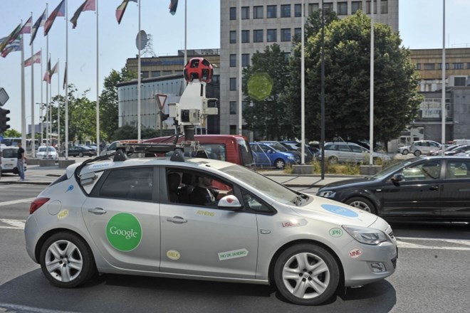 Google je z avtomobilom slovenske ceste snemal že leta 2013.