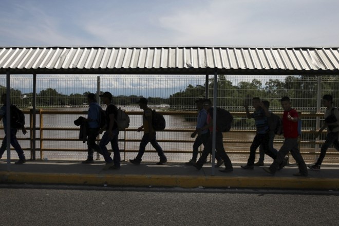 Na meji med Mehiko in ZDA je veliko tudi mladoletnih migrantov.