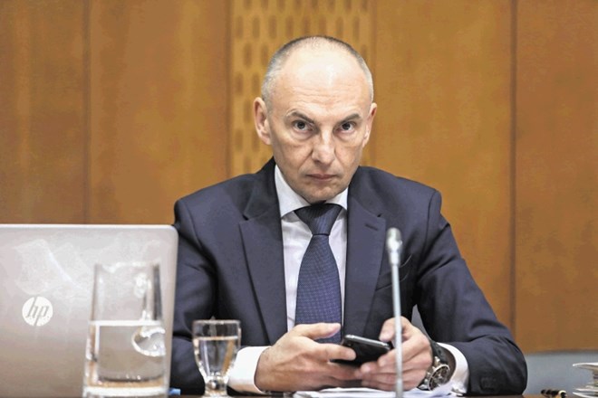 Minister za zdravje Aleš Šabeder