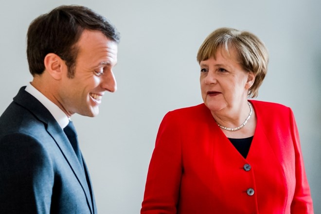 Emmanuel Macron in Angela Merkel