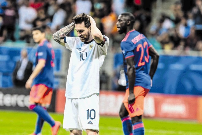 Lionel Messi doživlja serijska razočaranja v argentinski reprezentanci.