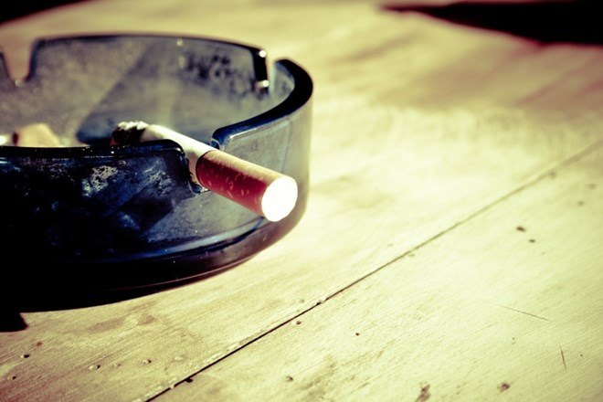 Britanski zdravstveni strokovnjaki svarijo, da na milijone ljudi zaradi kajenja ogroža svoj vid. Kot so ob tem poudarili pri...