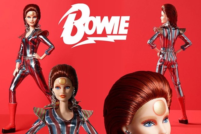 Ameriška tovarna igrač Mattel je 50 let po izdaji singla Space Oddity napovedala novo serijo lutk Barbie, katerim navdih je...