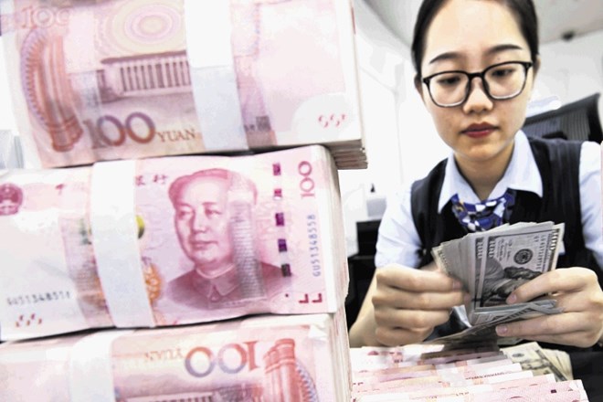 Kitajska centralna banka je zagotovila, da namerava valuto ohraniti stabilno, do nihanj njene vrednosti pa naj bi prišlo...