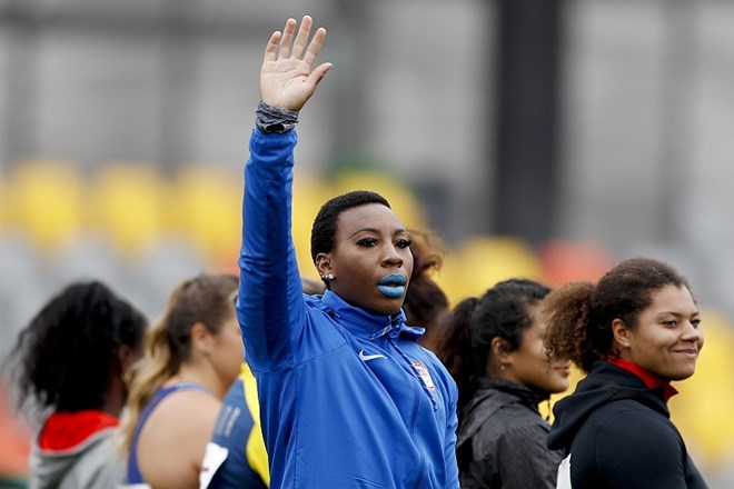 Ameriška športnika protestirala proti rasizmu na vseameriških igrah