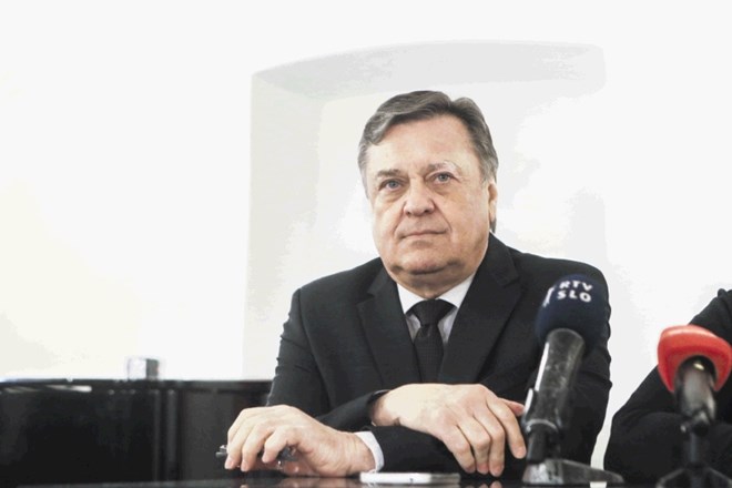 Vrhovno sodišče je zavrnilo zahtevo Zorana Jankovića za revizijo sodbe upravnega sodišča.