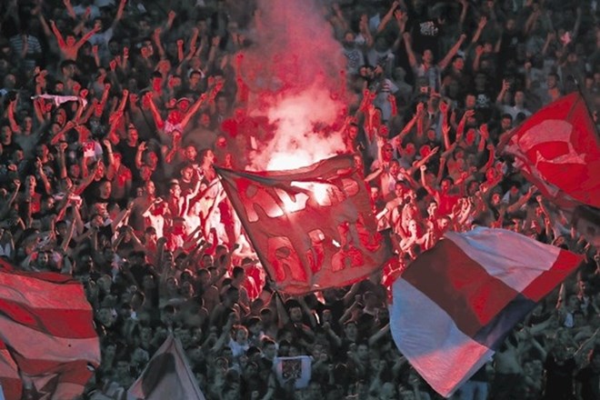 Beograd je bučno proslavil drugo zaporedno uvrstitev v ligo prvakov.