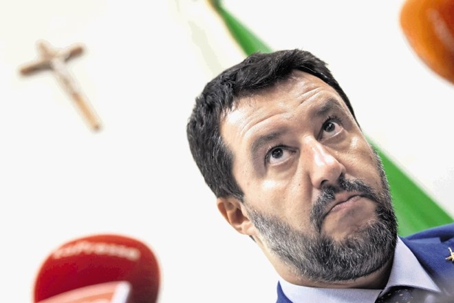 Vodja italijanske skrajno desne Lige Matteo Salvini je dejal, da je bila bodoča vlada pod vodstvom dosedanjega premierja...