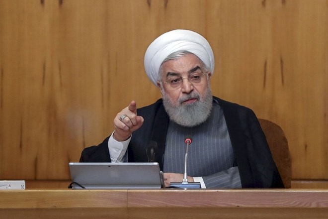 Iranski predsednik Hasan Rohani je danes zavrnil dvostranske pogovore z ZDA ter zatrdil, da gre za načelo njegove države.