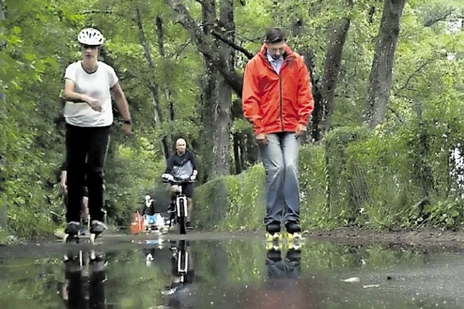 Instant zvezde: Pahor kotalkal v dežju, Danica Lovenjak nad vročino s pahljačo, Jernej Tozon si je voščil za god