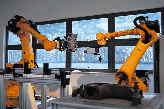 Efort je korporacija s sedežem v mestu Wuhu in se ukvarja z izdelovanjem vseh vrst robotov. To je vzorčen primer...