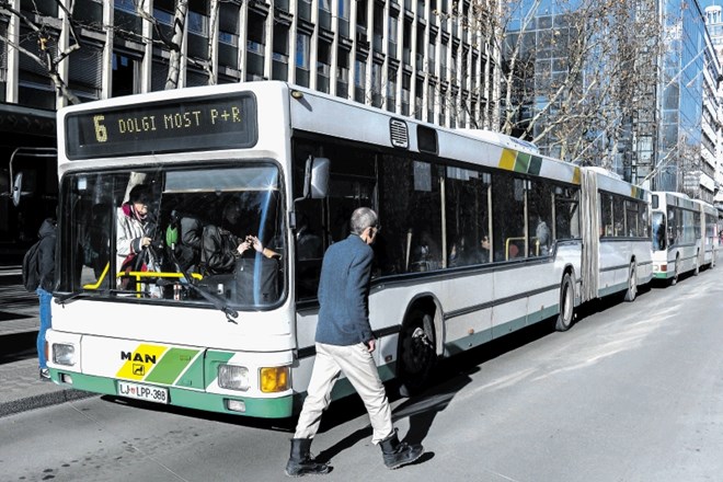 V Ljubljanskem potniškem prometu so vozni park pomladili s 33 avtobusi z nizkimi emisijami. Avtobusi že vozijo, uradno pa jih...