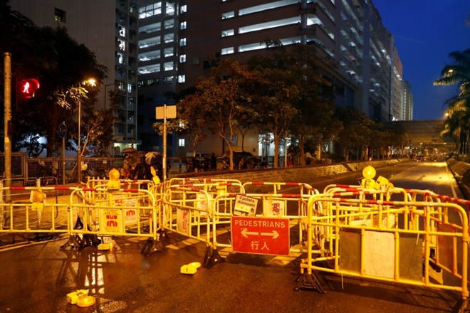 V Hongkongu znova spopadi na protestih