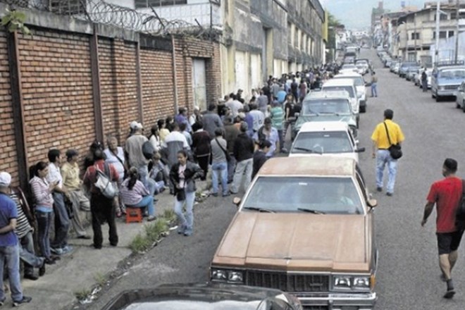 V Venezueli primanjkuje osnovnih potrebščin.
