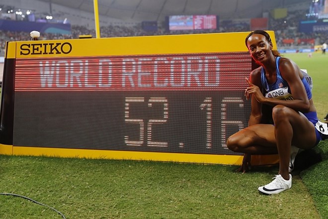 #video Svetovni rekord na 400 m ovire, Kipruto zmagal za stotinko