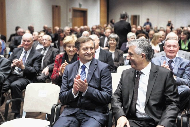 Karl Erjavec in Tomaž Gantar sta bila na zadnjem kongresu DeSUS leta 2017 še zaveznika.