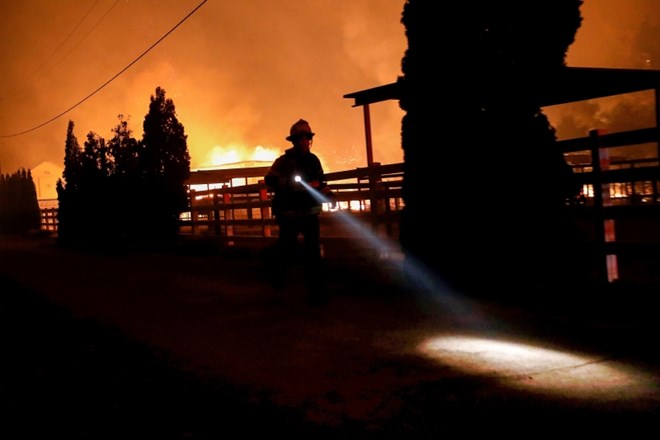 Kalifornijski požari ponovno ogrožajo tudi bogate in slavne