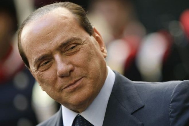 Berlusconi po porazu na regionalnih volitvah ustanavlja Drugačno Italijo