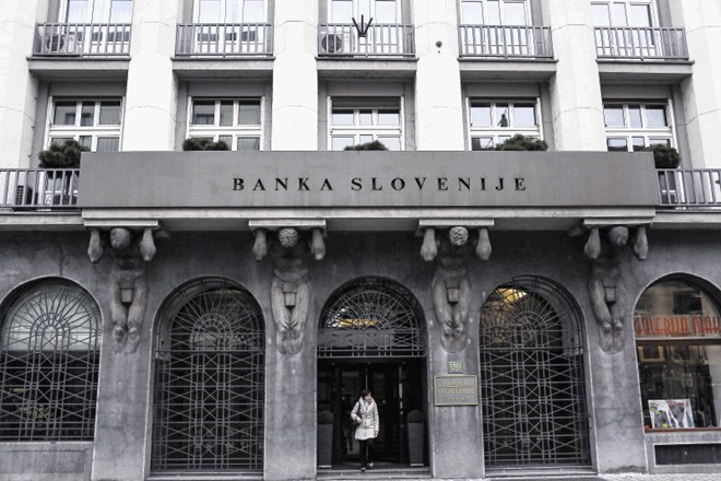Svet Banke Slovenije, ki ga poleg guvernerja Boštjana Vasleta sestavljajo štirje viceguvernerji, je sklep o omejitvi...