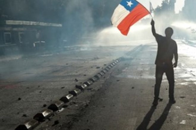 V Čilu napovedali referendum o spremembi ustave