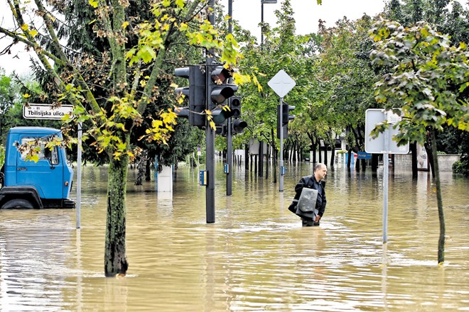 Spomin na poplave leta 2010, ko je bil tudi Vič v Ljubljani pod vodo. (Foto: Jaka Gasar)