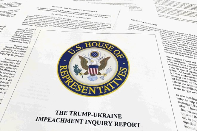 Poročilo odbora za obveščevalne dejavnosti o ravnanju Donalda Trumpa je dolgo tristo strani in bo podlaga za verjetni predlog...