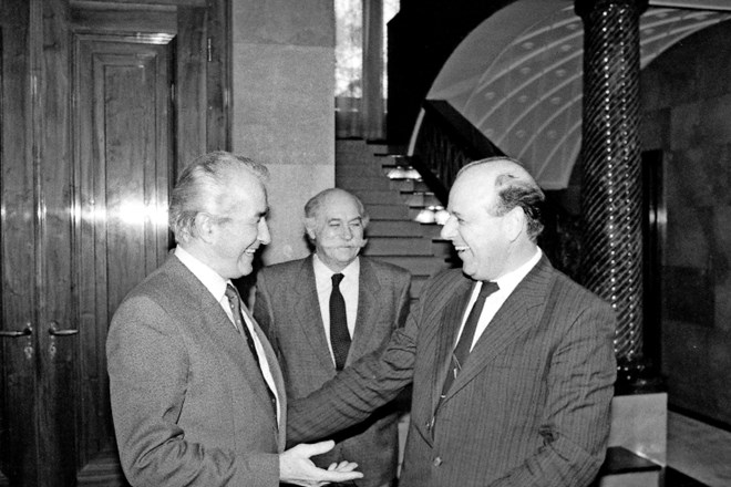 Ante Marković na obisku v slovenski skupščini, marec 1989.