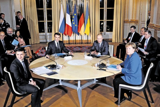 Predsednika Ukrajine in Rusije sta prvič sedla skupaj v navzočnosti gostitelja Emanuela Macrona in kanclerke Angele Merkel,...