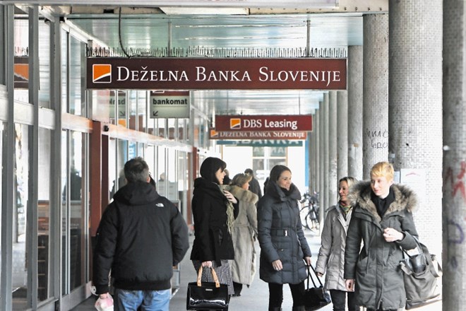 Deželna banka Slovenije se lahko glede potrošniških posojil  pohvali z najmanjšo mesečno obveznostjo za kreditojemalca v...