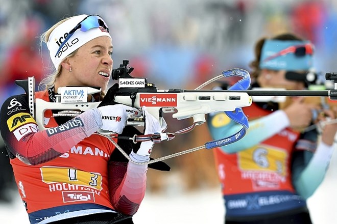 Svetovne prvakinje Norvežanke so si zmago priborile šele v zadnjem krogu v neposrednem dvoboju z Rusijo. (Foto: AP)