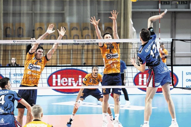 Apetiti ACH Volleyja v ligi prvakov so se po zmagi nad Kuzbasom povečali.
