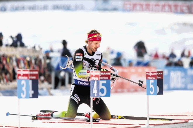 Najboljši slovenski biatlonec je bil Klemen Bauer z enim kazenskim krogom na skromnem 44. mestu.