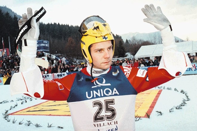 Finec Janne Ahonen (na fotografiji) je rekorder s petimi zmagami v skupnem seštevku novoletne turneje. Leta 2006 si je prvo...