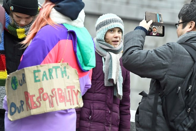 Greta Thunberg je svoj 17. rojstni dan praznovala na šolski stavki za podnebje.