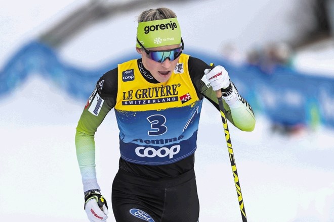 Anamarija Lampič je v skupni razvrstitvi Tour de Ski na desetem mestu.
