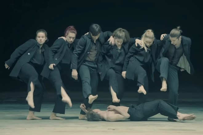 #video Slovenski plesalci v spotu priljubljene k-pop skupine