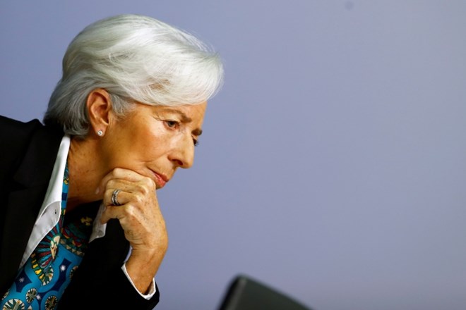 Predsednica ECB Christine Lagarda bo predstavila podrobnosti o pregledu strategije denarne politike.