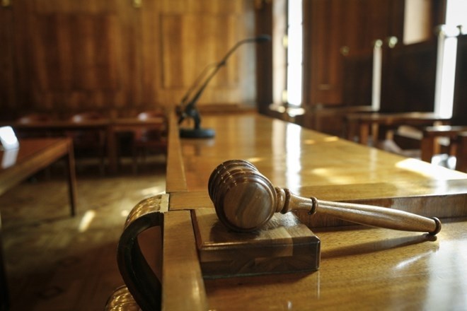 Na mariborskem sodišču se je nadaljevalo sojenje nekdanjim vodilnim v propadlih cerkvenih holdingih Zvon.
