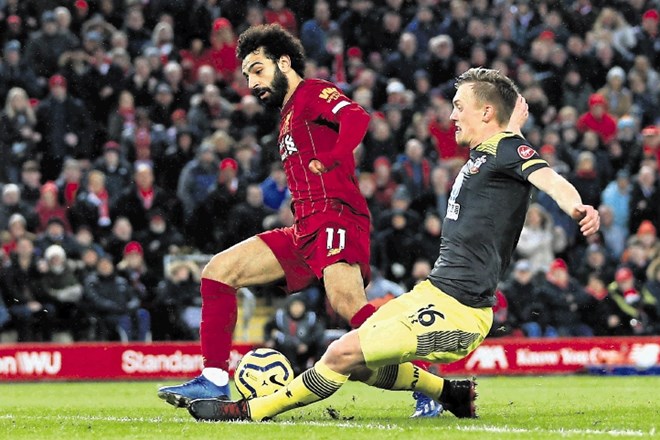 Napadalec Liverpoola Mohamed Salah (v rdečem) je od prihoda v klub na domačih tekmah dosegel že 43 golov. Večkrat kot on sta...