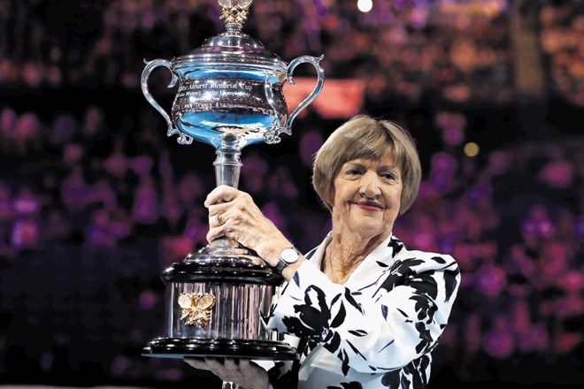 Margaret Court je med letoma 1960 in 1977 zmagala na 192 teniških dvobojih, kar je ženski rekord.