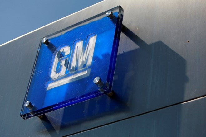 GM zaradi negativnih učinkov stavke s četrtletno izgubo
